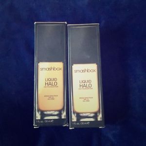 Smashbox Liquid Foundation.          AUTHENTIC